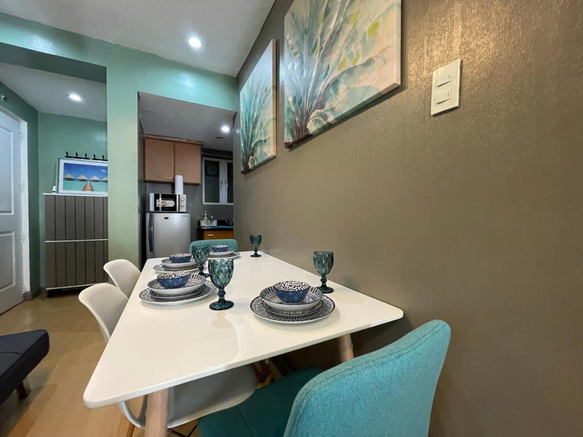 Poolside Family Room Greenbelt Makati Makati City Exterior photo